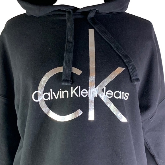 Calvin Klein Jeans Silver CK Spell Out Logo Black Hooded Factory Crop Sweatshirt - Picture 6 of 8
